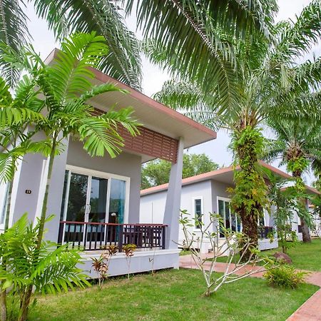 The La Valle'E Resort Khao Lak Exterior photo