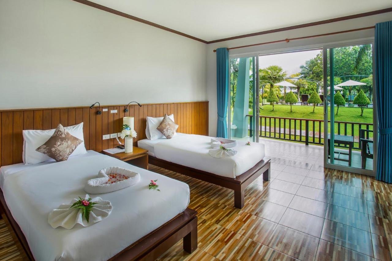 The La Valle'E Resort Khao Lak Exterior photo